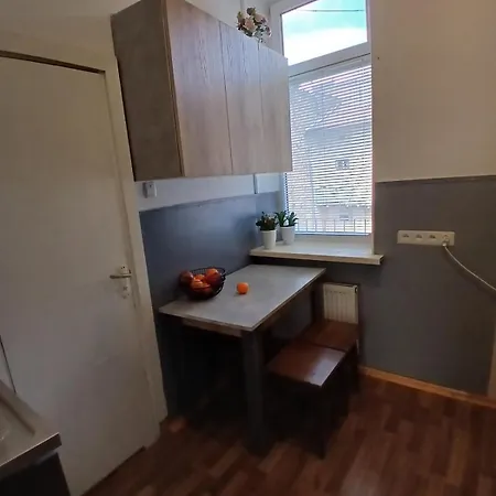 на кулиша 41 Apartment Lviv
