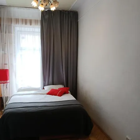 на кулиша 41 *